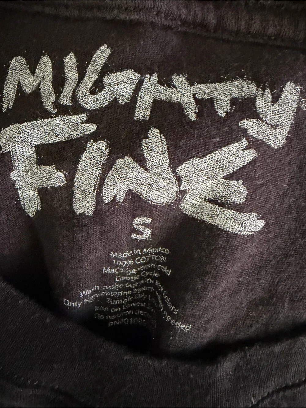 Mighty Fine American McGee’s Alice shirt - Picture 3 of 3